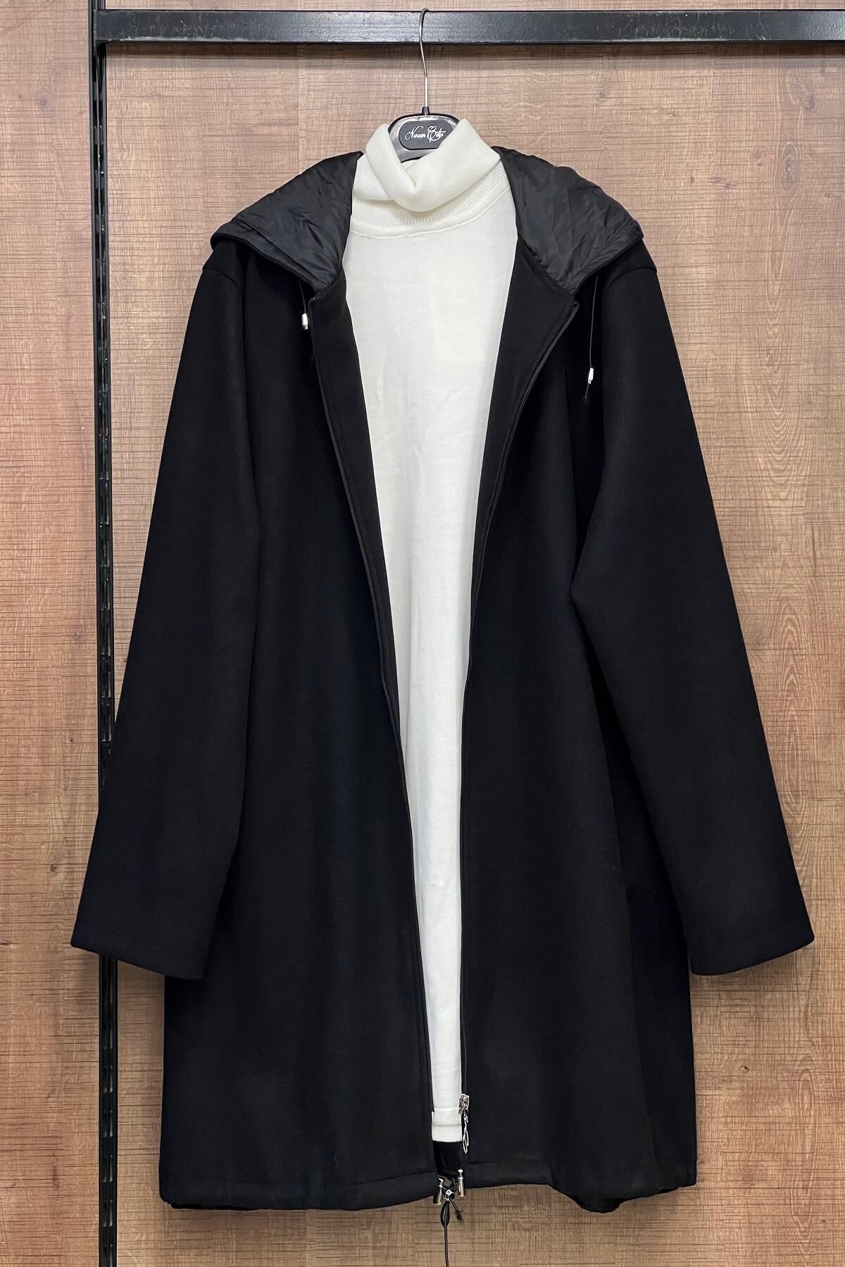 SEMS 2051 FERMUARLI KABAN